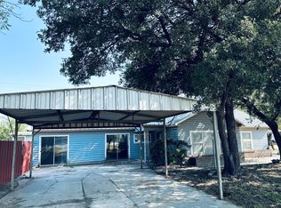 1405 E Central Ave, Comanche, TX 76442