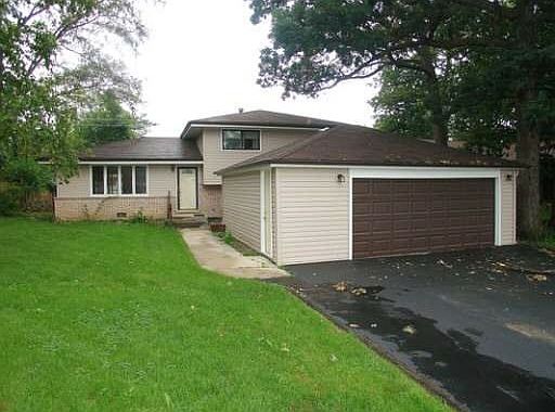 1st image of 10016 S 86th Ave