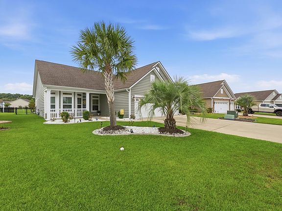 4th image of 217 Sherwood Dr.