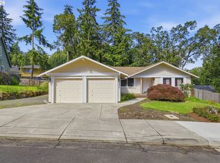 488 Cascade Dr, Springfield, OR 97478