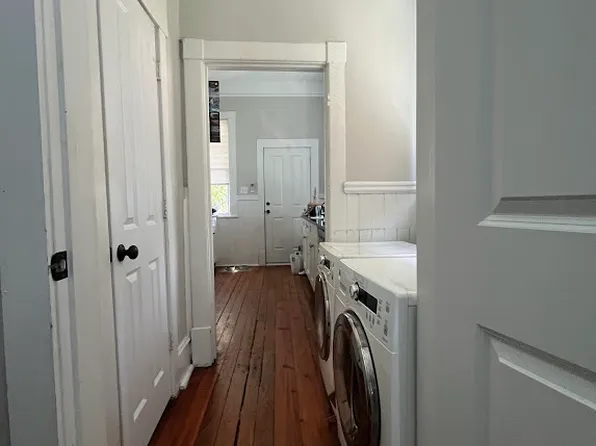 219 W 31st St #B, Savannah, GA 31401