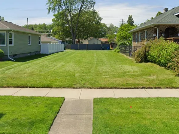 7208 Alexander Ave, Hammond, IN 46323