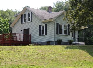 296 Hazel St, Uxbridge, MA 01569