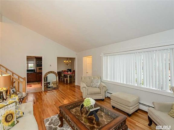 3rd image of 122 Cellar Ave