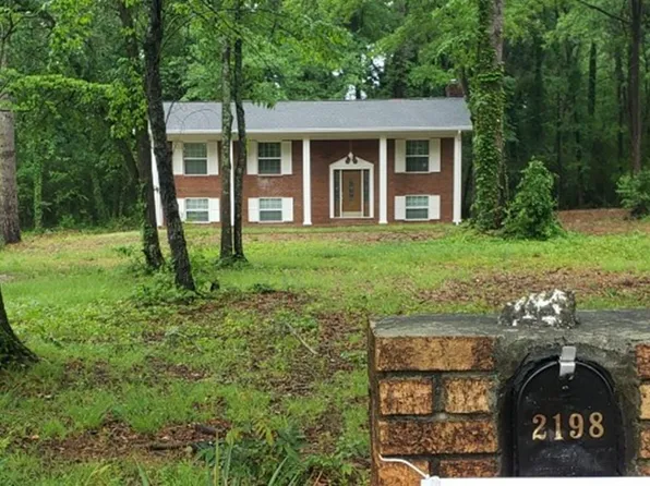 2198 Harrell Dr, Oxford, AL 36203