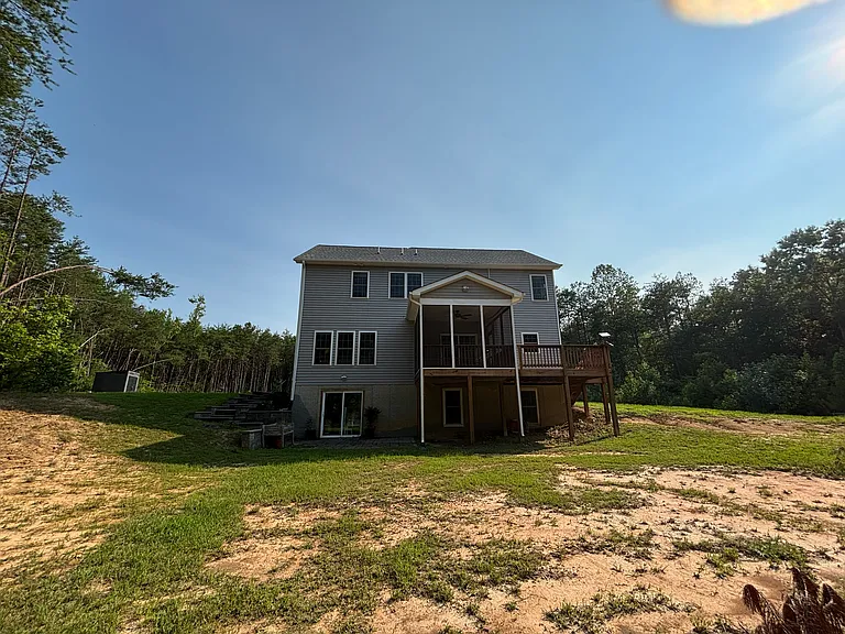 16209 Round Hill Rd — Photo 43