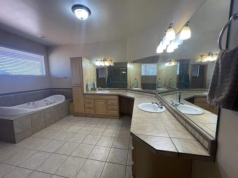 6809 Chapingo Rd NE — Photo 8