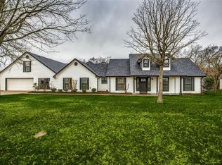 622 Lakewood Rd, Denison, TX 75020