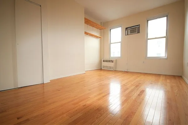 Rented by Bold New York | media 4