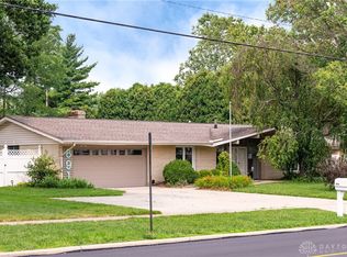 891 E Whipp Rd, Dayton, OH 45459