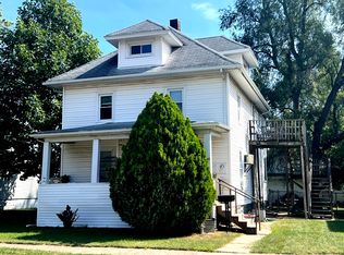 242 S Fraser Ave, Kankakee, IL 60901