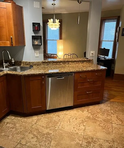 2717 Girard Ave S #102 — Photo 13