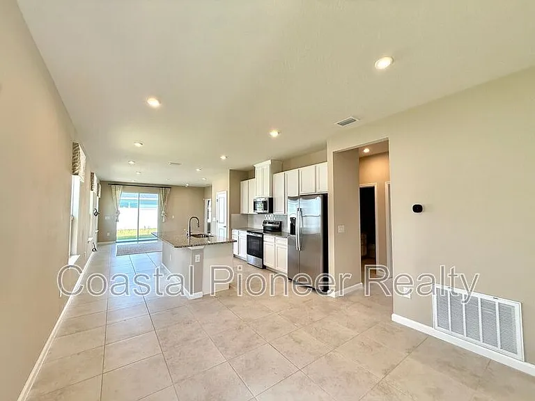 2467 White Ladyfish Rd — Photo 3