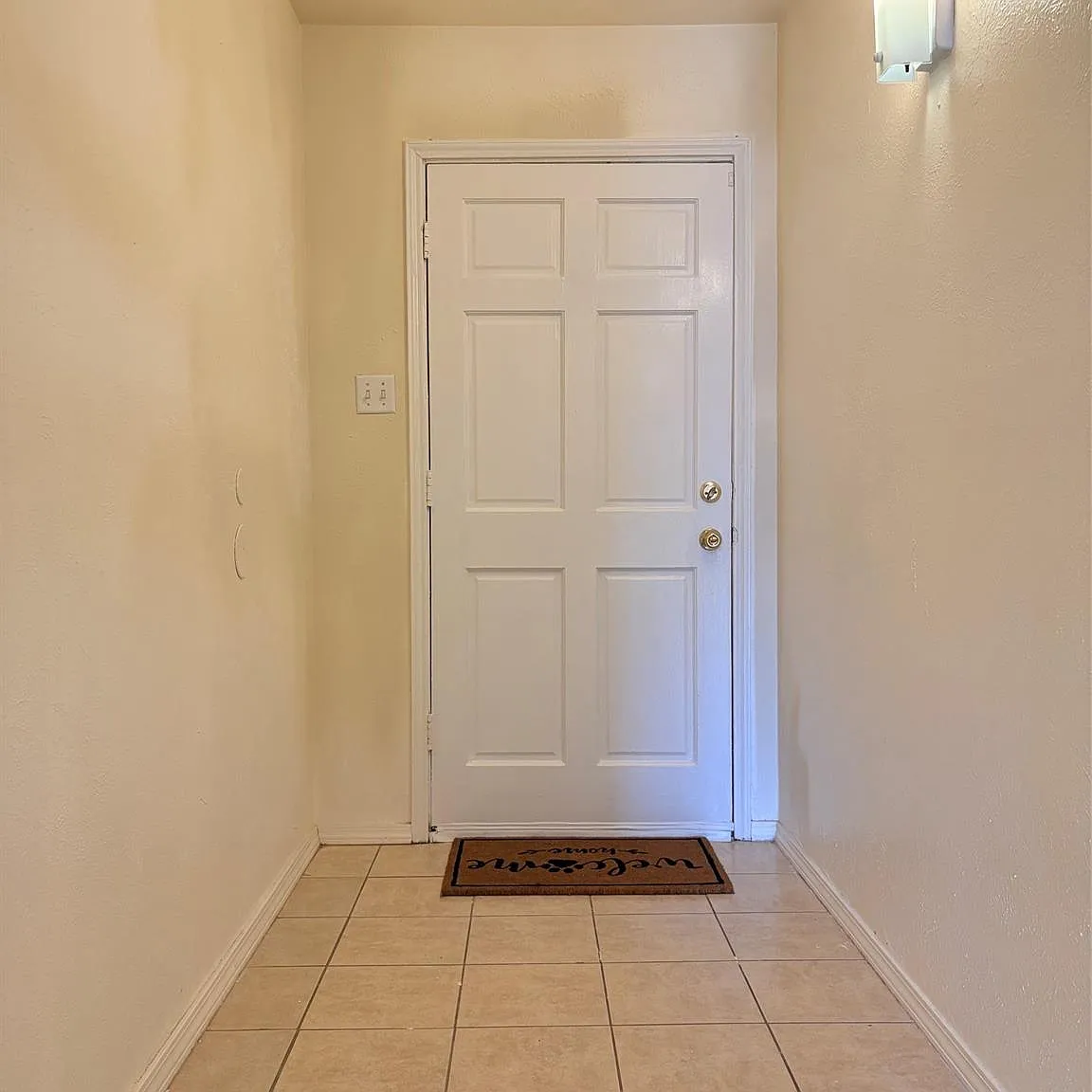 3 bed, 2.0 bath, 1400 sqft, $1,700 — Photo 4