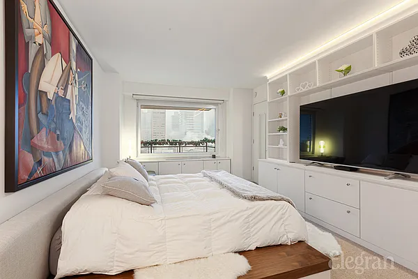 Sold by Elegran | media 6