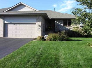 226 Rivers Edge Dr, Cherry Valley, IL 61016