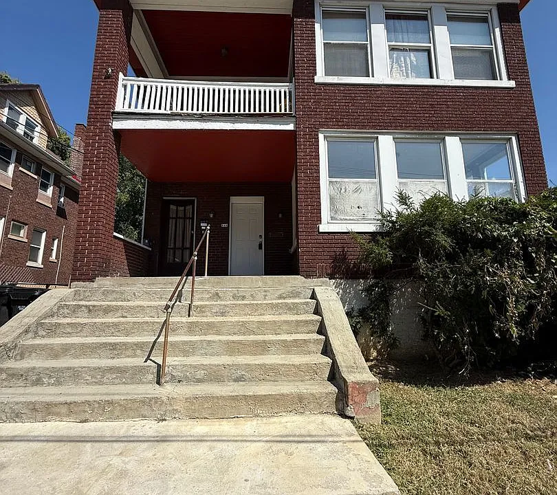 548 Carplin Pl #1