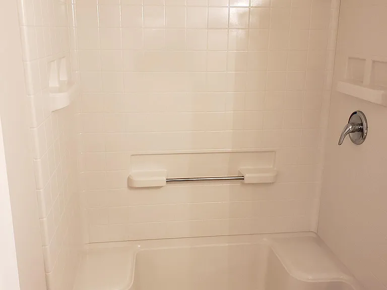 3530 Parkwood Hills Ct #BASEMENT — Photo 4
