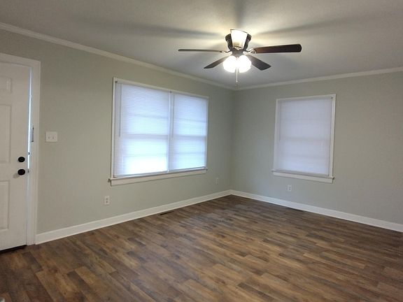 3rd image of 2704 Tryon Drive