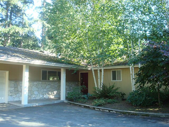 1st image of 11419 Lake Steilacoom Dr SW
