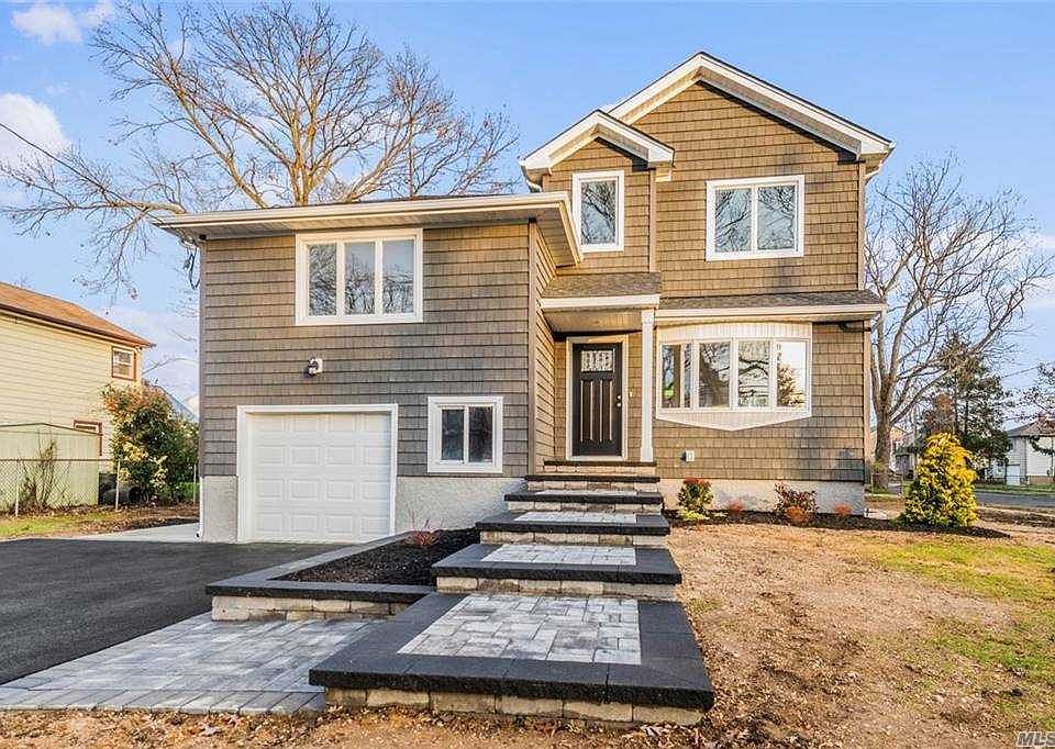 425 Roosevelt Ave, Massapequa Park, NY 11762 Zillow