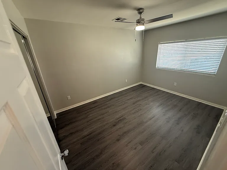 40245 Harris Ln #104 — Photo 15