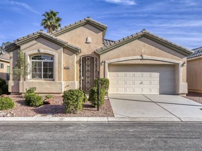 7930 Half Moon Point Dr, Las Vegas, NV, 89113