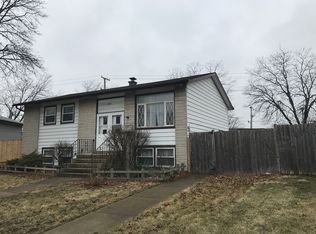 400 Lillian Ln, Des Plaines, IL