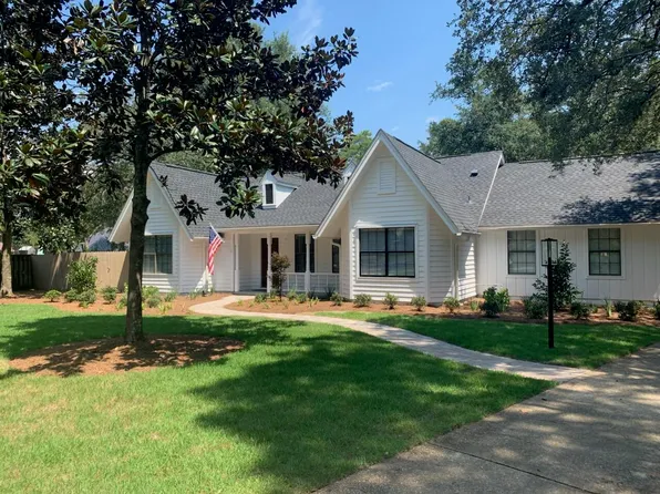 209 Jamaica Cv, Niceville, FL 32578