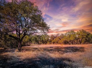 34760 Carries Creek Dr #19, Bulverde, TX 78163