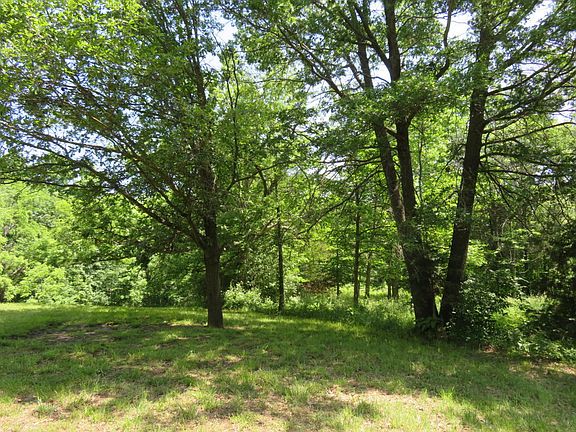 3rd image of 876 County Road 263