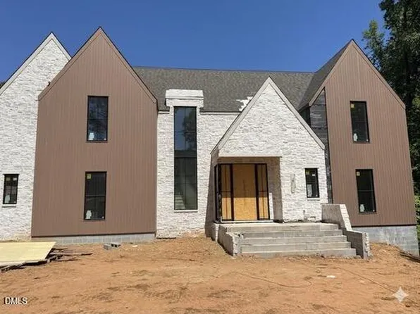 1132 Wimbleton Dr, Raleigh, NC 27609