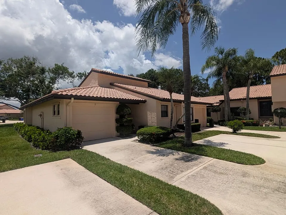 3705 SW Quail Meadow Trl #F