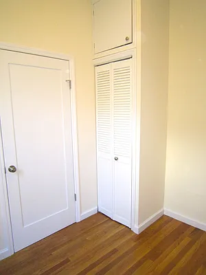 Rented by City Connections Realty | media 37