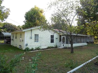 694 County Road 3718, Athens, TX 75752