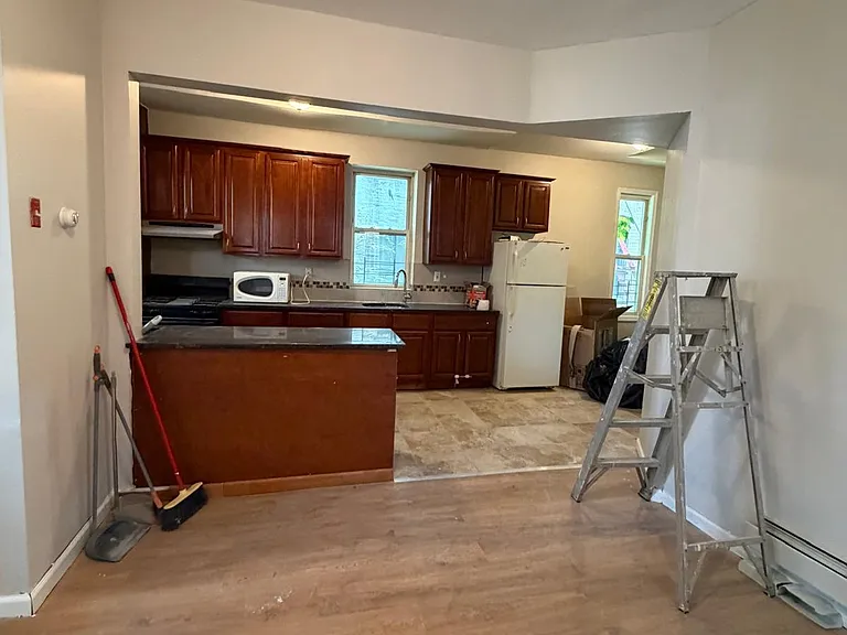 3287 Hull Ave #3 — Photo 9