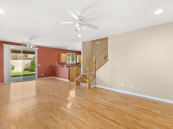 3rd image of 808 Pittston Ave