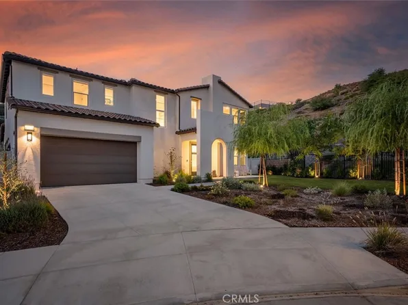 17701 Ridgeline Ct, Santa Clarita, CA 91350