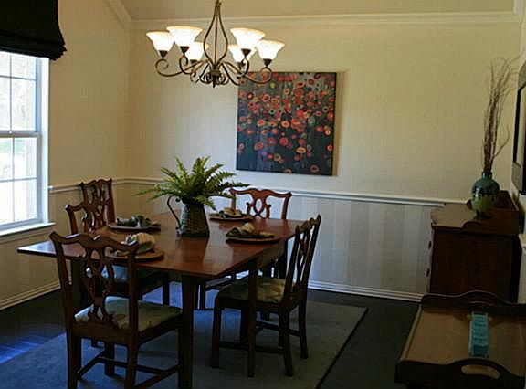 3rd image of 1706 Peregrine Dr