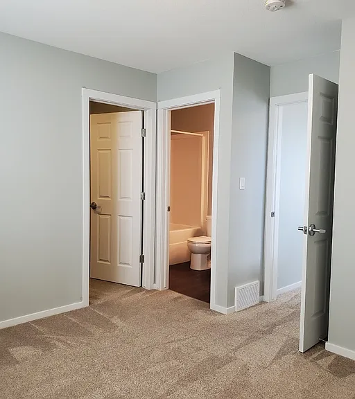 202 Maurer Dr #1B — Photo 9