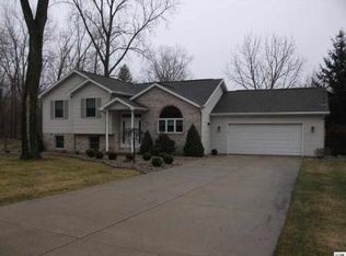 4781 Hooks Mill Dr, Adrian, MI 49221