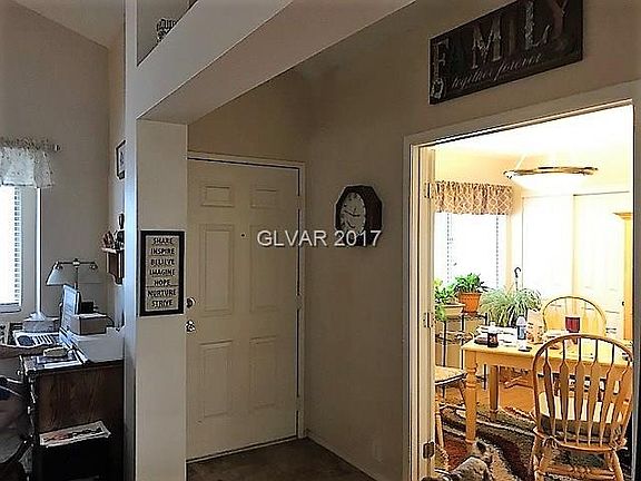 3rd image of 1738 La Cruz Dr