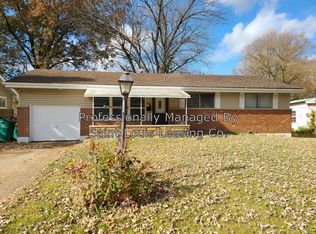 9957 Cambria Dr, Saint Louis, MO