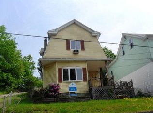 11 Kaska St, Middleport, PA 17953