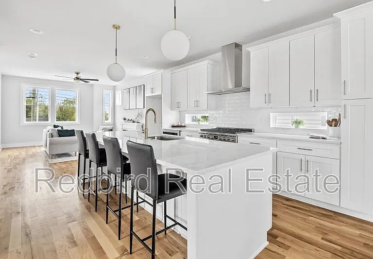 1612 Branch St #A — Photo 2