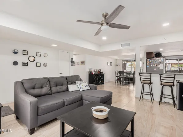 2602 W SUMMIT Place, Chandler, AZ 85224