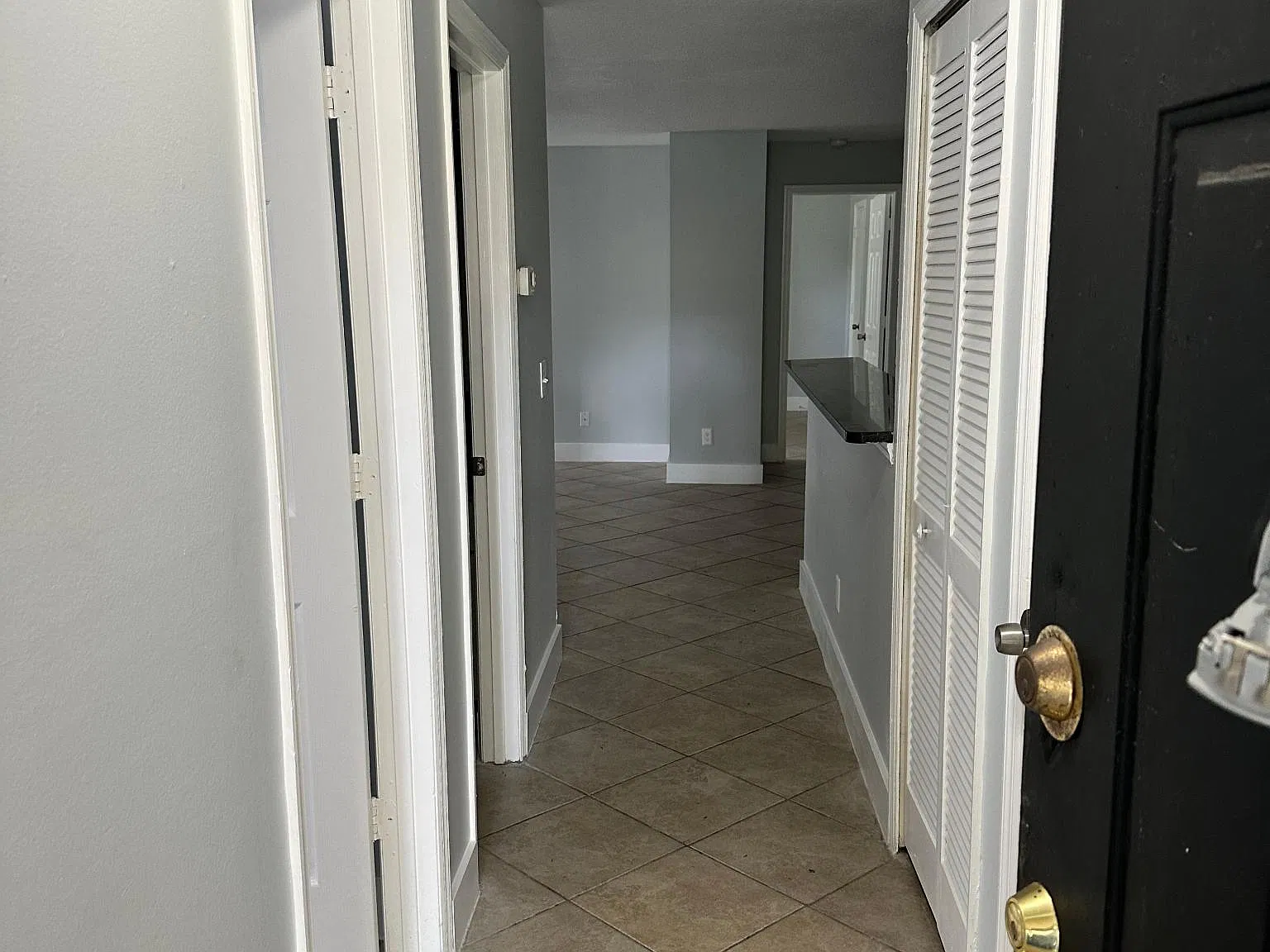 6046 Westgate Dr — Photo 2