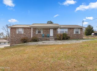 9504 Bob Gray Rd, Knoxville, TN 37923