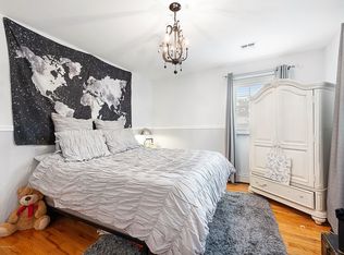 820 Ocean View Dr, Toms River, NJ 08753