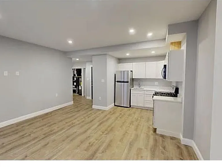 3228 Hiatt Pl NW #3 — Photo 7